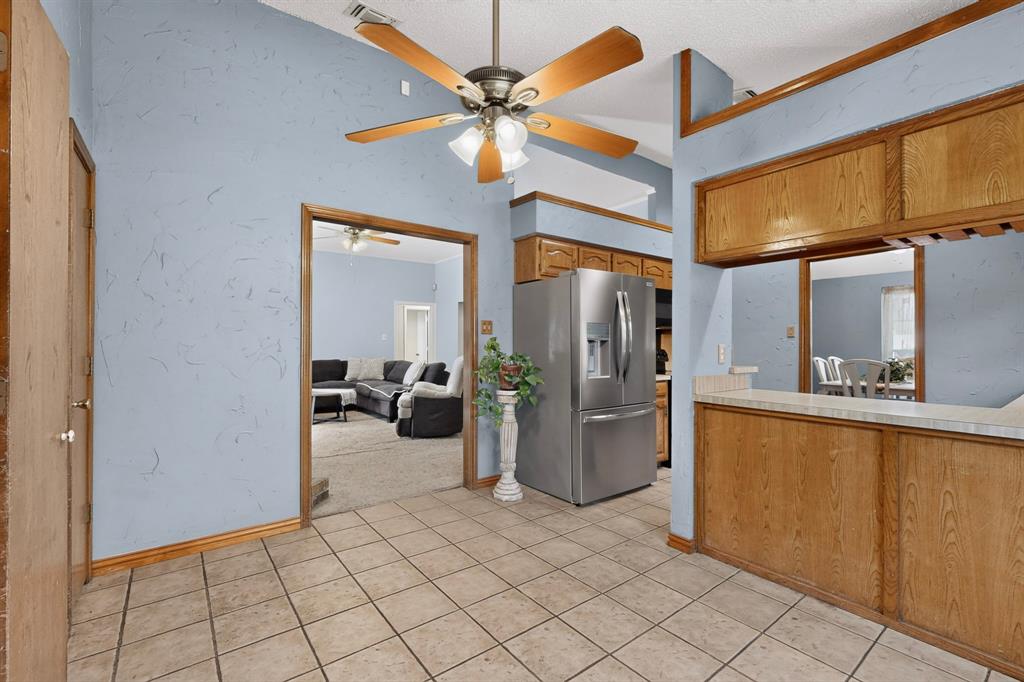 2016 Robin Hill Lane Property Photo 12