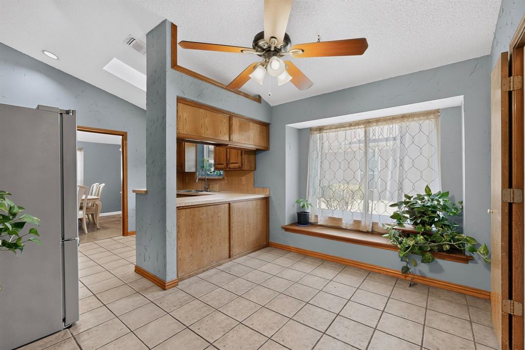 2016 Robin Hill Lane Property Photo 14