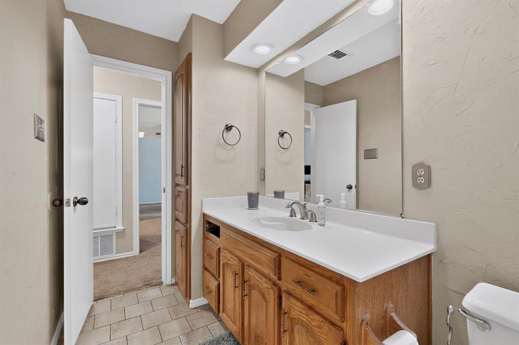 2016 Robin Hill Lane Property Photo 23