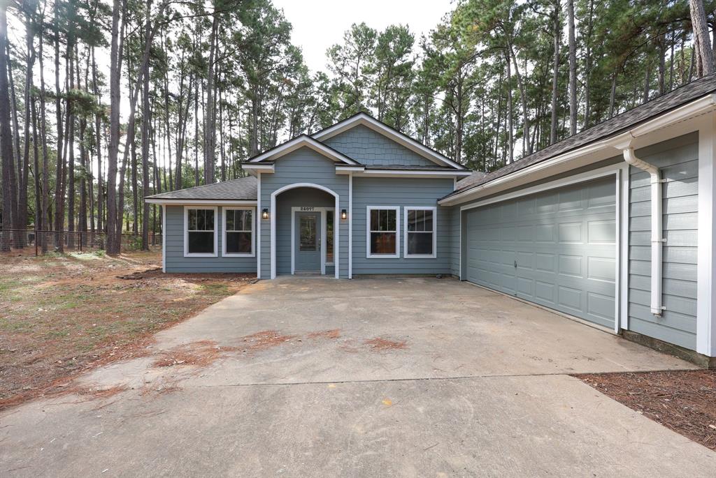 28017 Joseph Road Property Photo 1