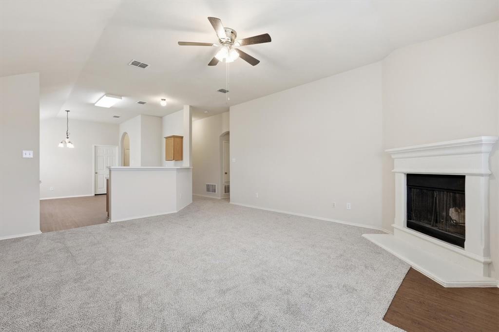 420 Dartmoor Drive Property Photo 12