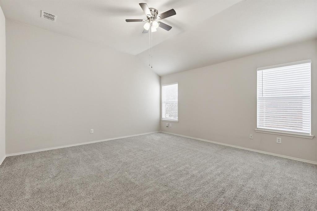 420 Dartmoor Drive Property Photo 15