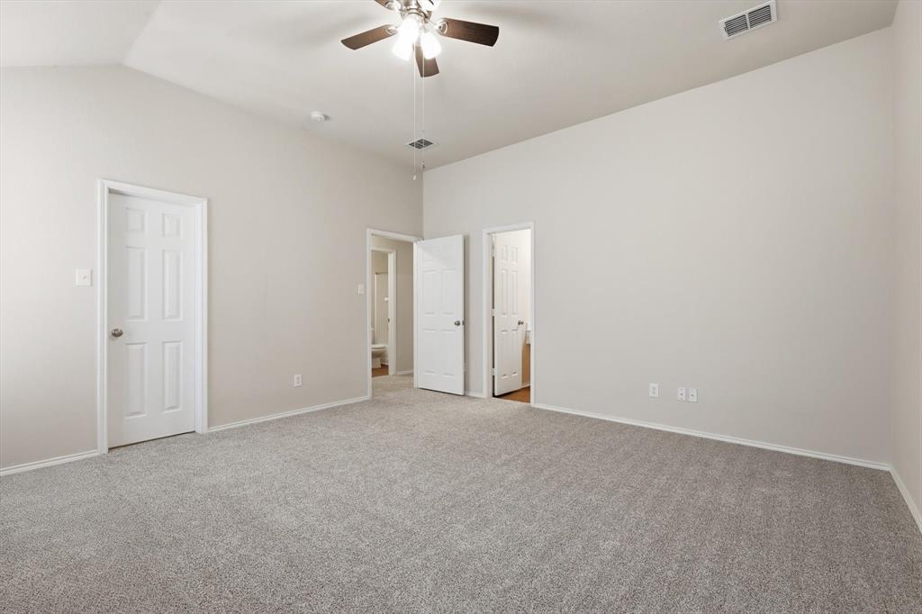 420 Dartmoor Drive Property Photo 16