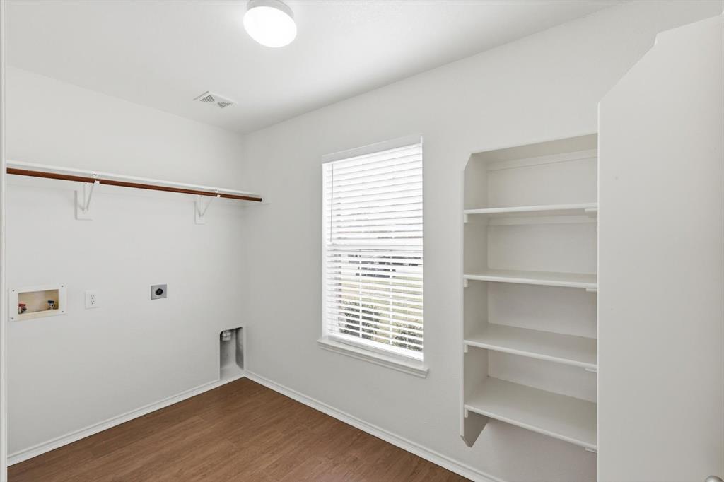 420 Dartmoor Drive Property Photo 26