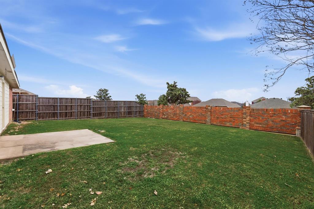 420 Dartmoor Drive Property Photo 30