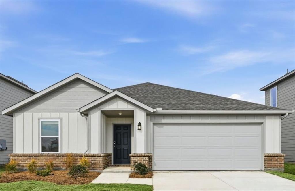2519 Pine Island Court Property Photo 1
