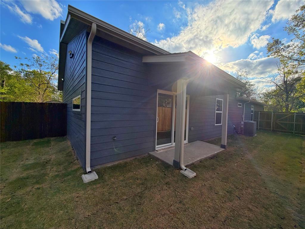 1802 Division Street A Property Photo 20