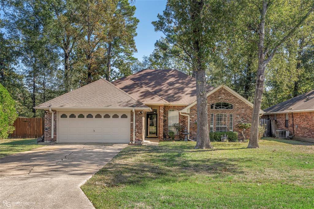 9735 Amblewood Lane Property Photo 1