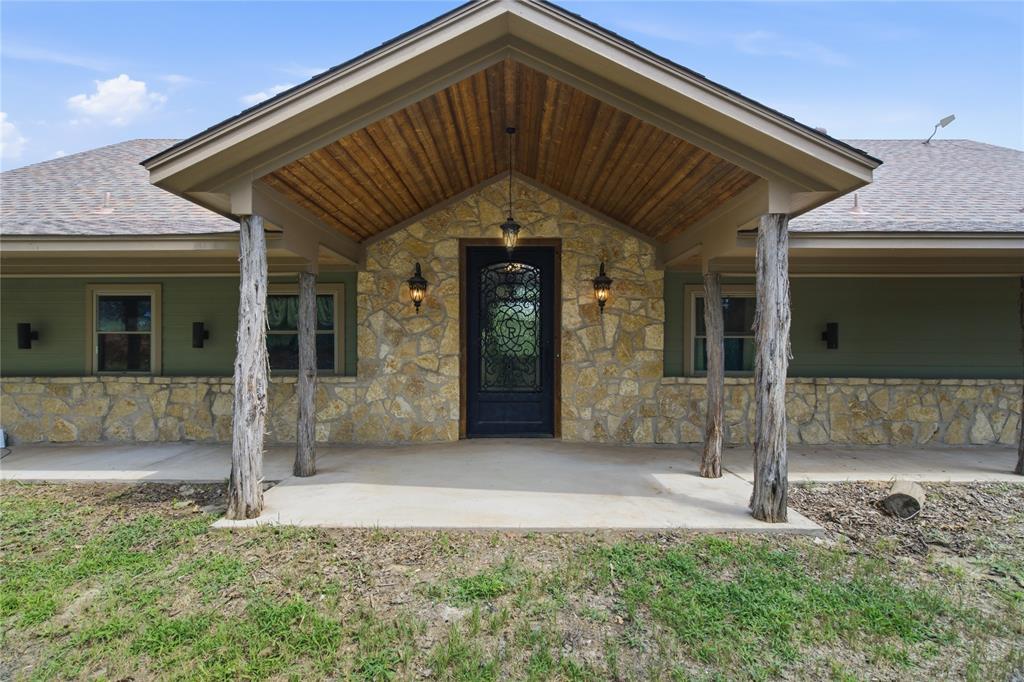 722 Three Skillet Road Fr Property Photo 4
