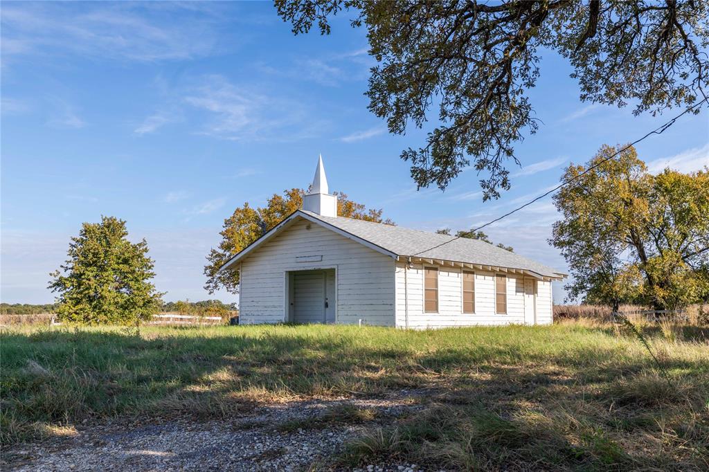 2251 Highway 6 Property Photo 1