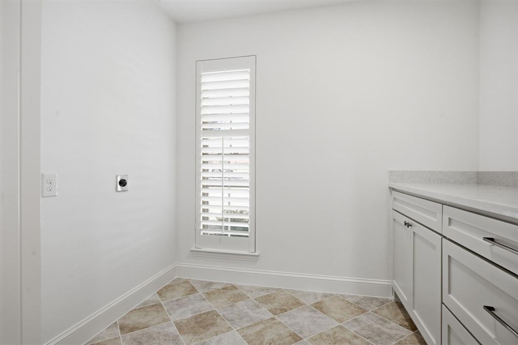 6978 Pemberton Drive Property Photo 30