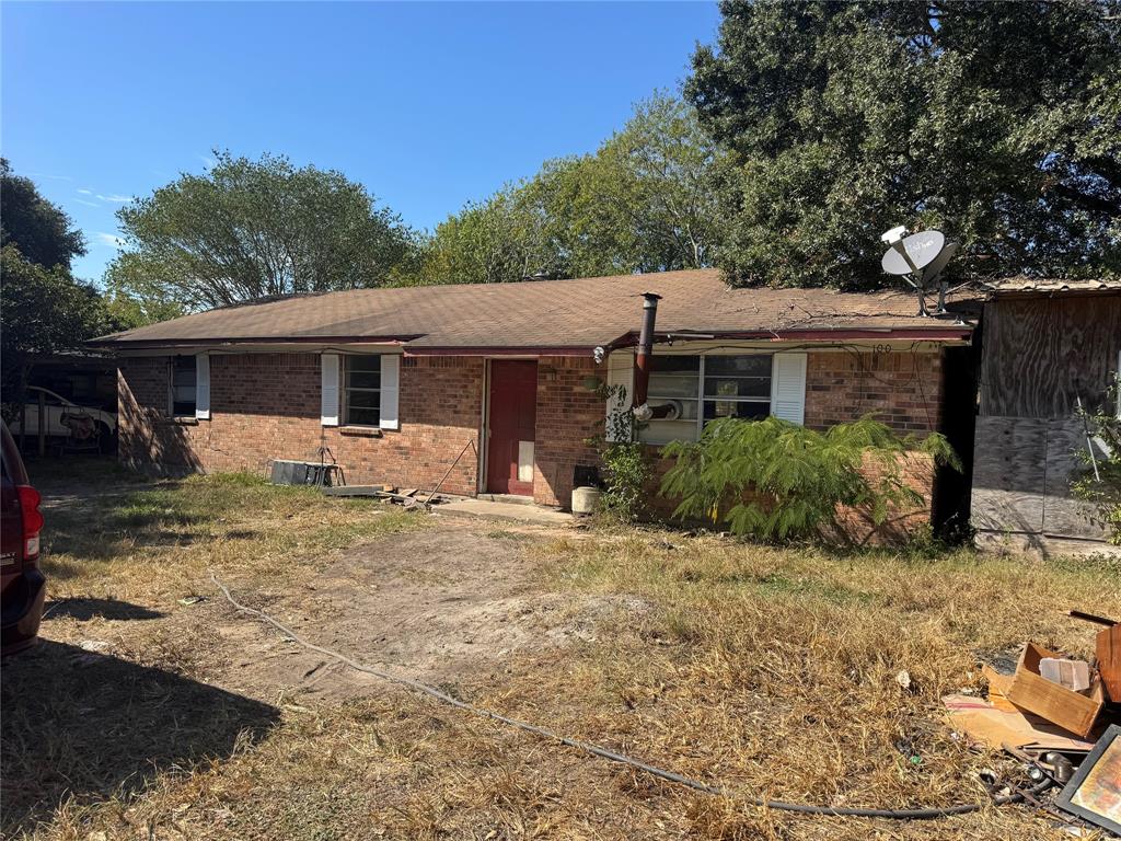 1002 Lamar Property Photo 1