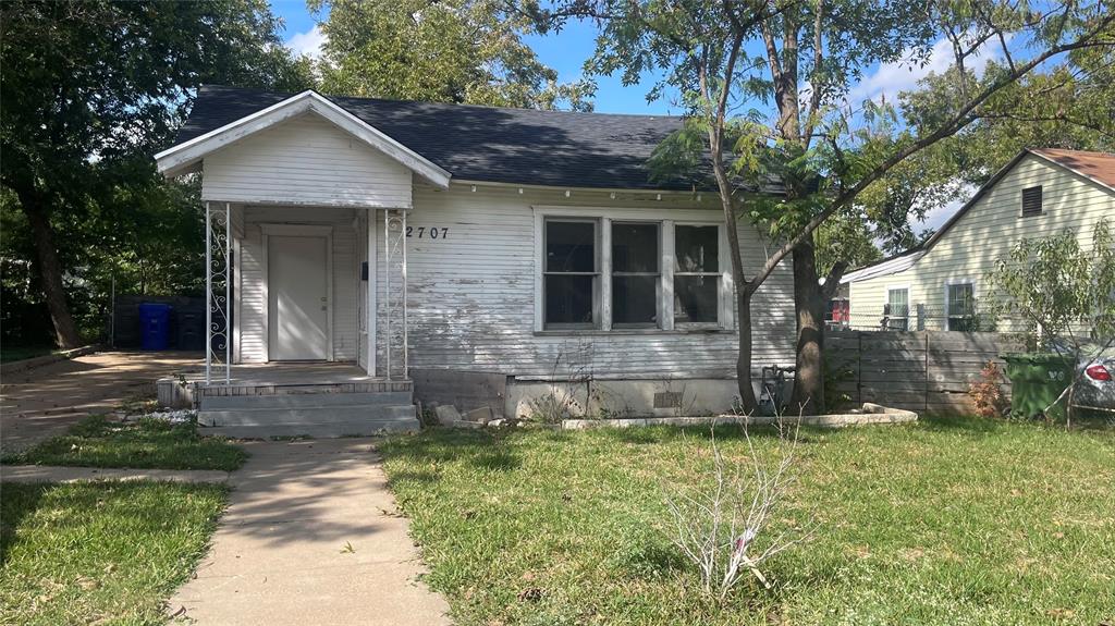 2707 Grim Avenue Property Photo 1