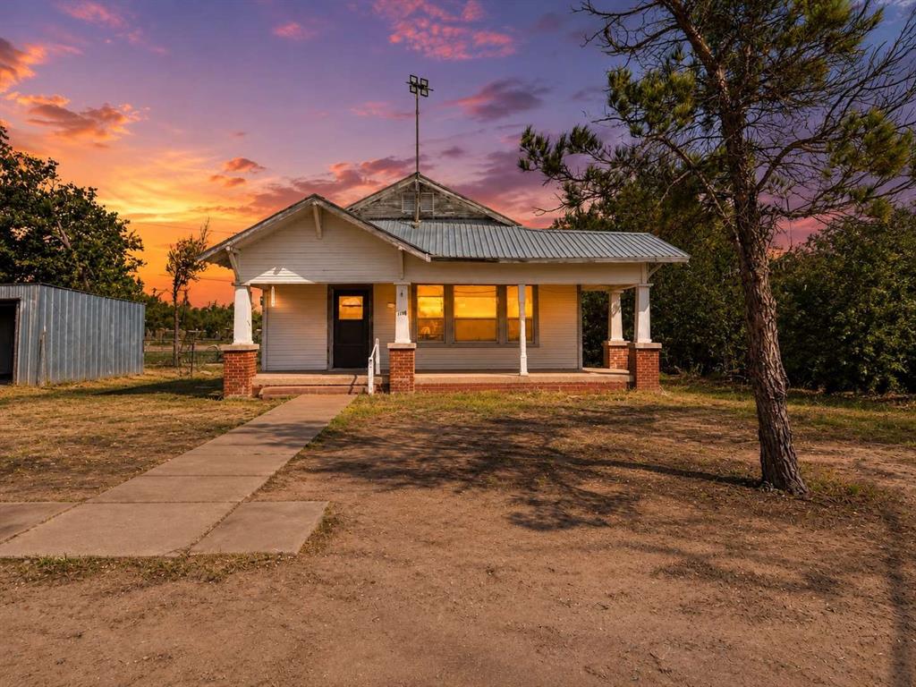 1408 Andis Lane Property Photo 1