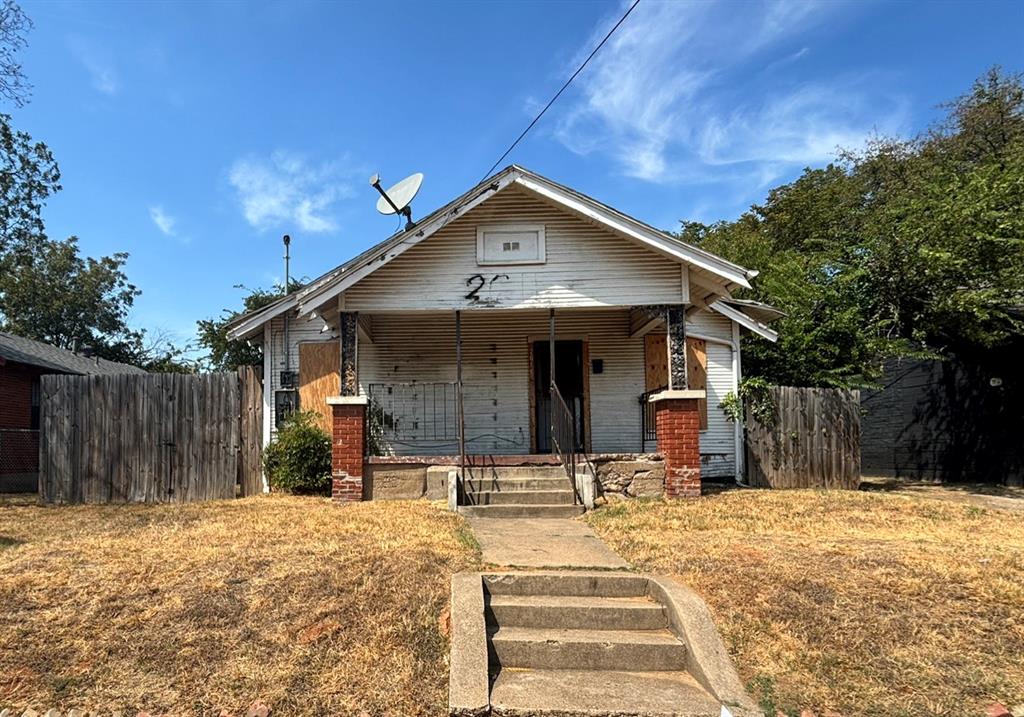 2611 Lenway Street Property Photo 1