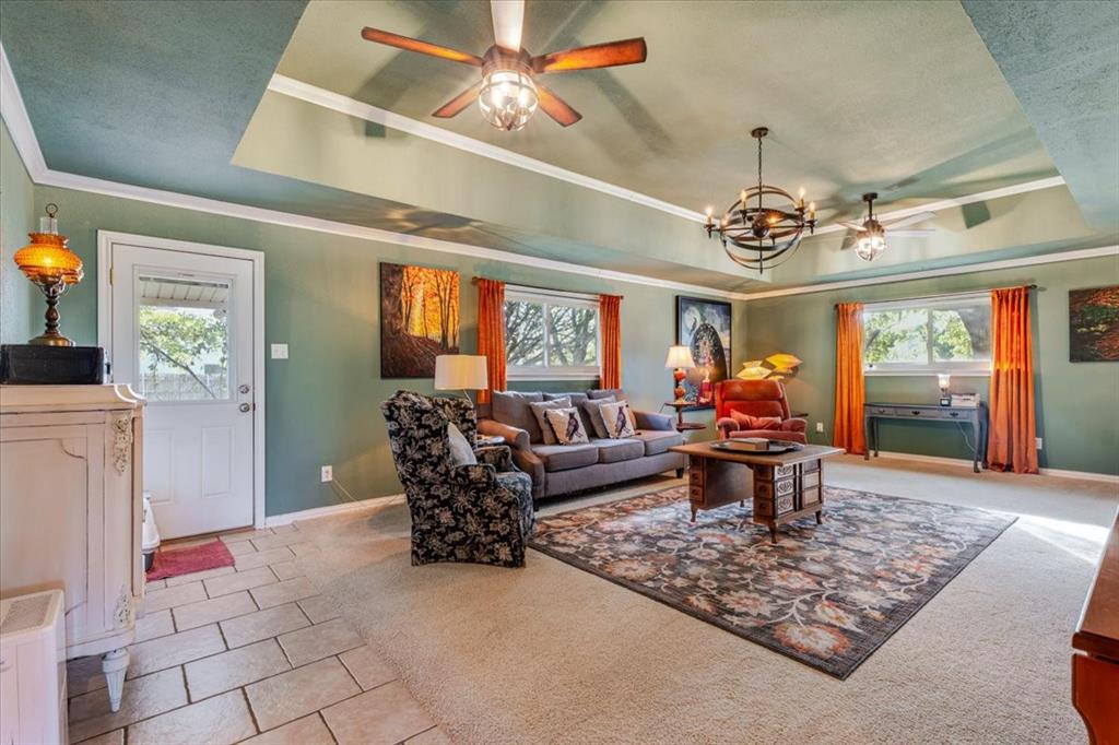 2600 Hilley Drive Property Photo 27