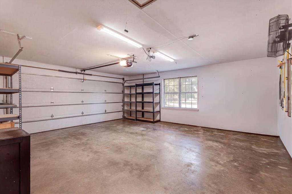 2600 Hilley Drive Property Photo 31