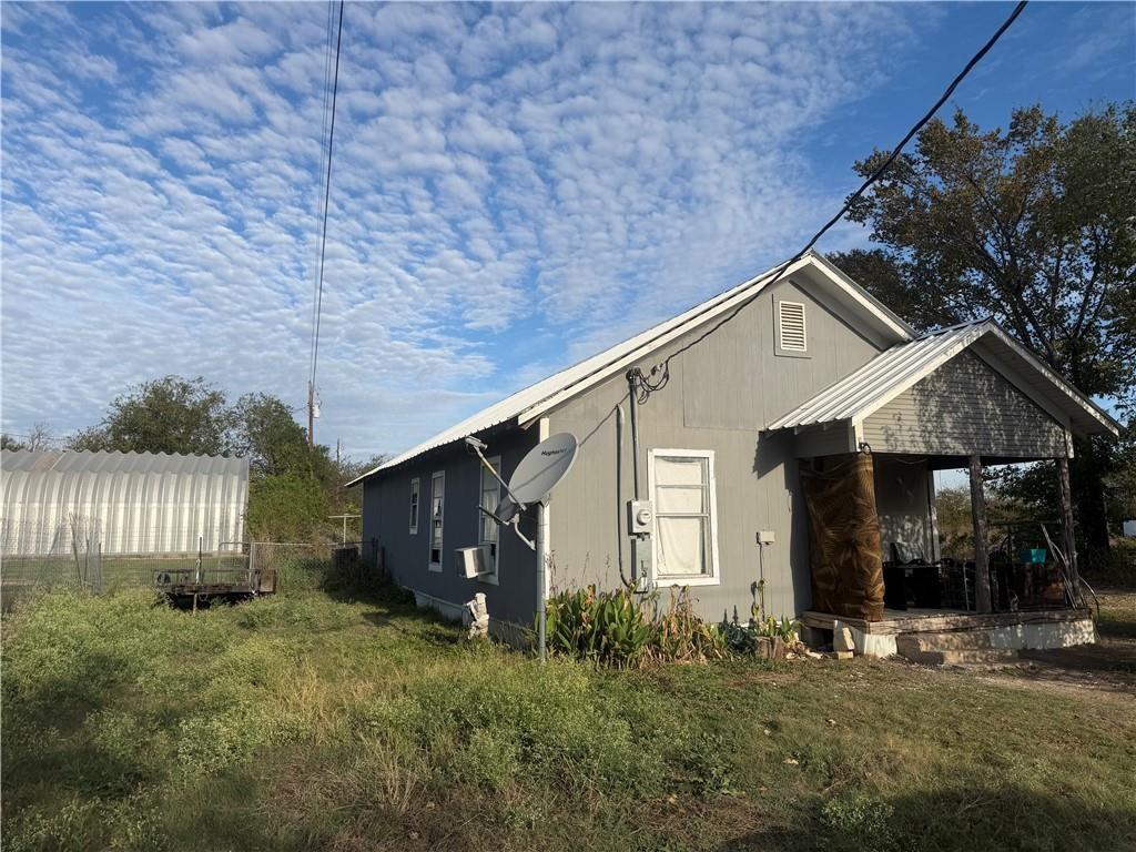 151 County Road 330 Property Photo 1