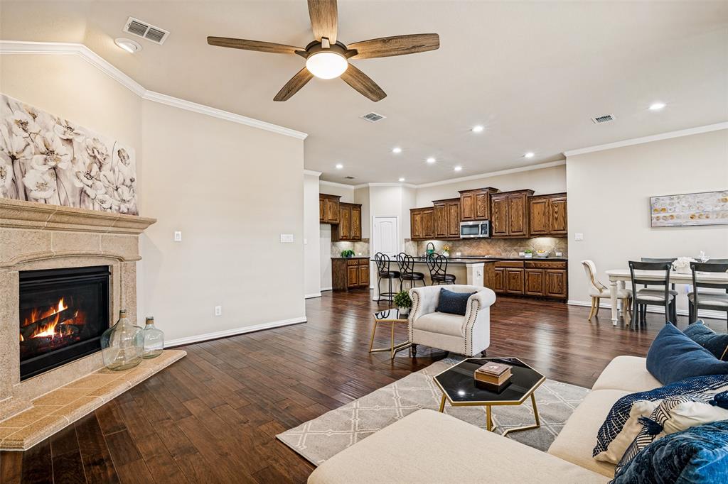 8303 Lake Valley Court Property Photo 1