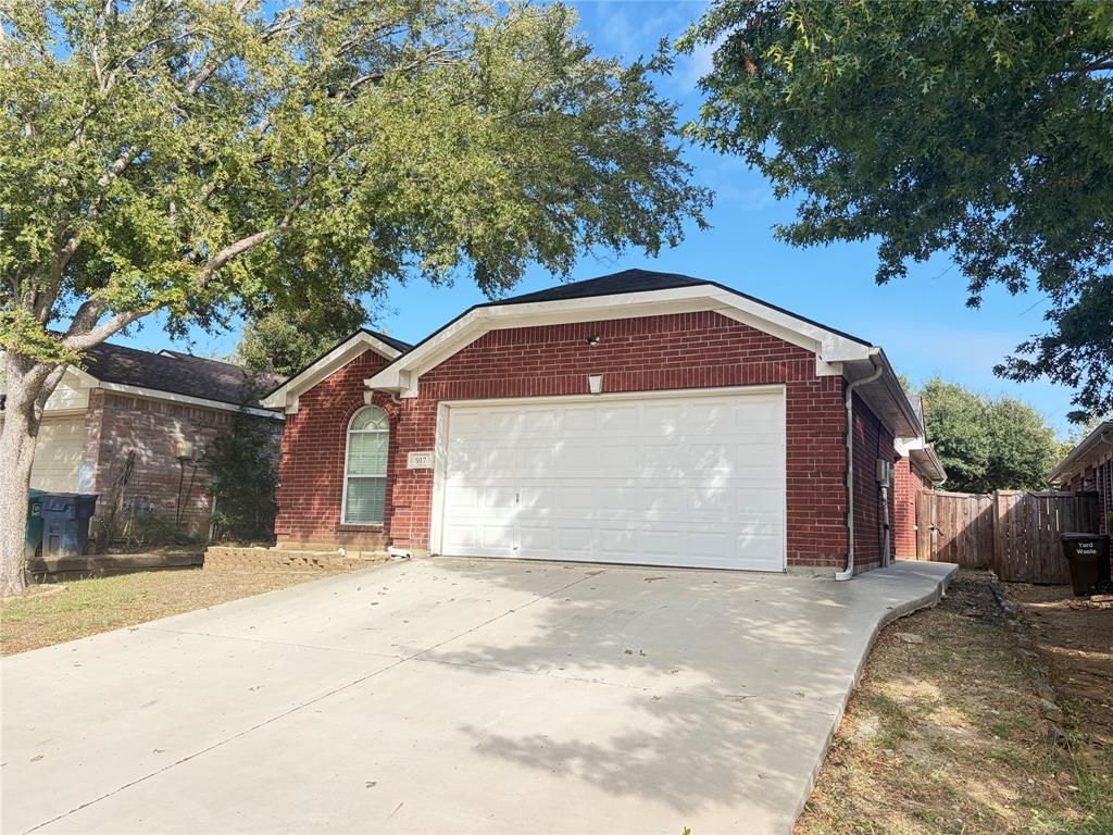 917 Cruise Street Property Photo 1