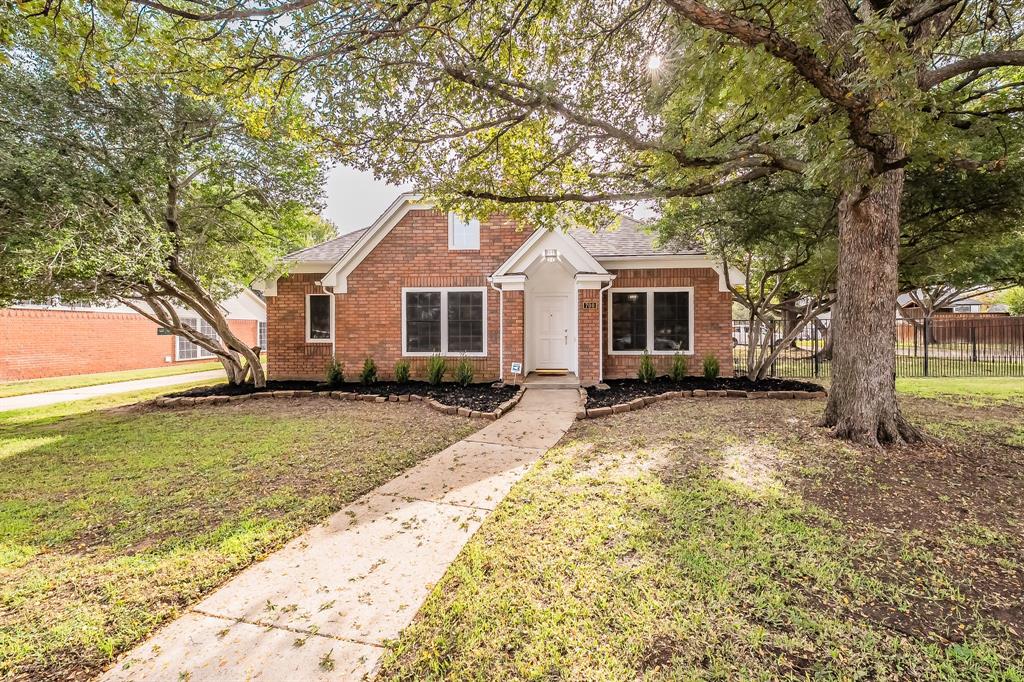 700 Strathmore Drive Property Photo 1