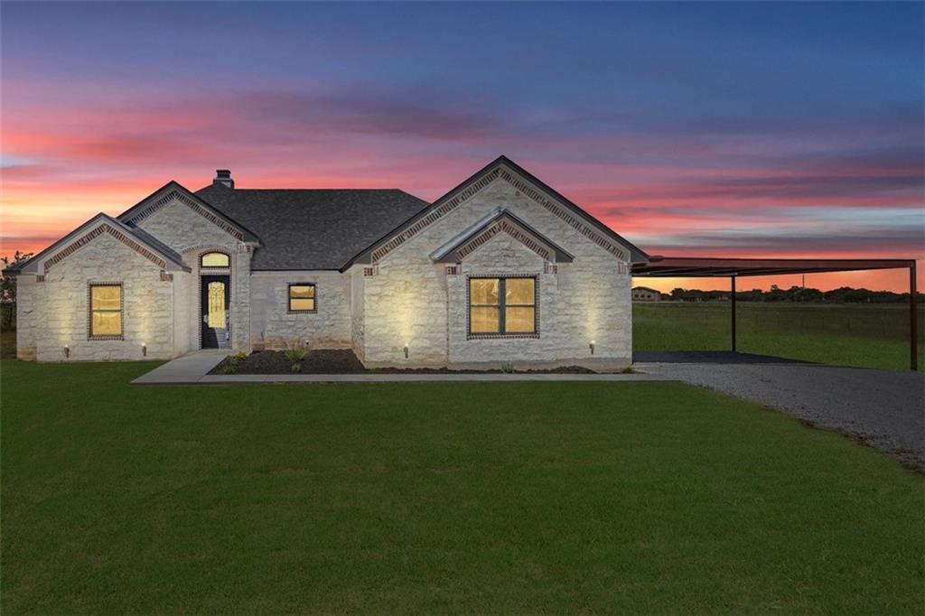 324 Compton Road Property Photo