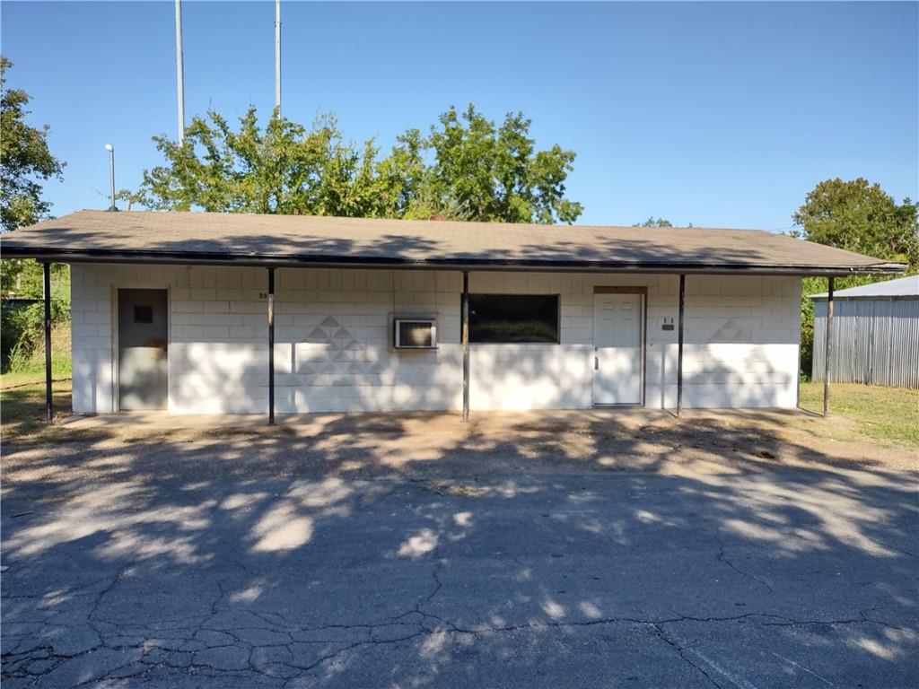 503 N Main Street Property Photo 1