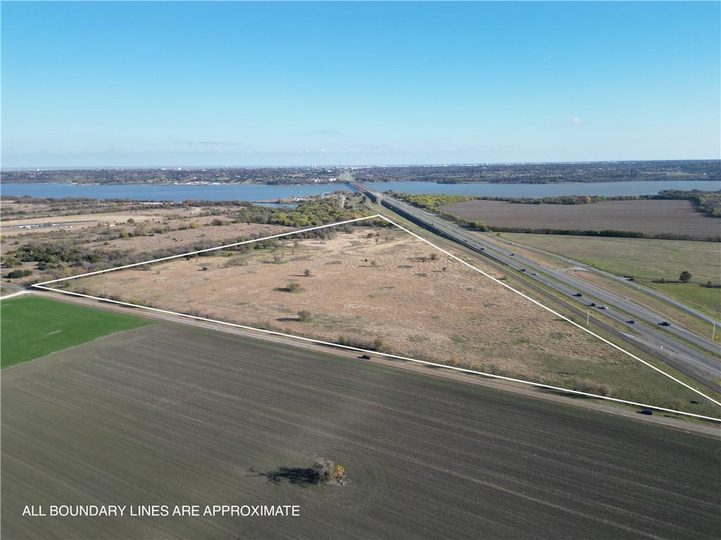 3301 N Hwy 6 Property Photo