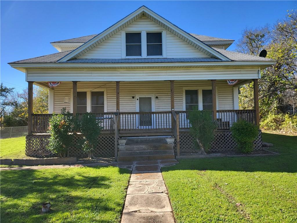 426 N Houston Street Property Photo 1