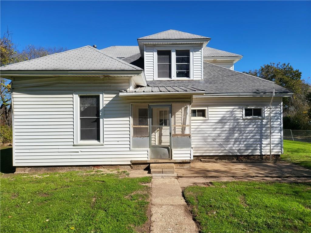 426 N Houston Street Property Photo 6