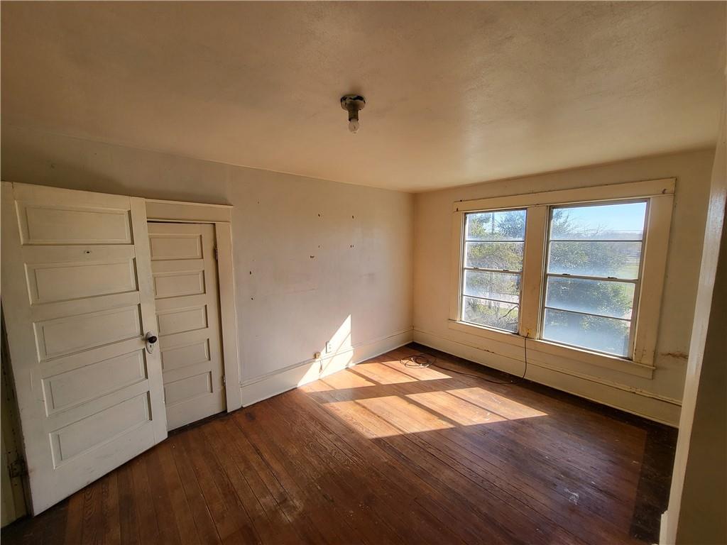 426 N Houston Street Property Photo 15
