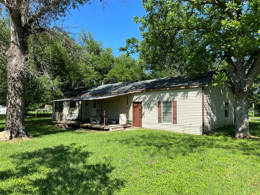 602 S Mignonette Street Property Photo