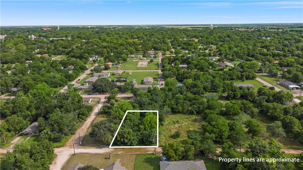 703 Stringfellow Avenue Property Photo