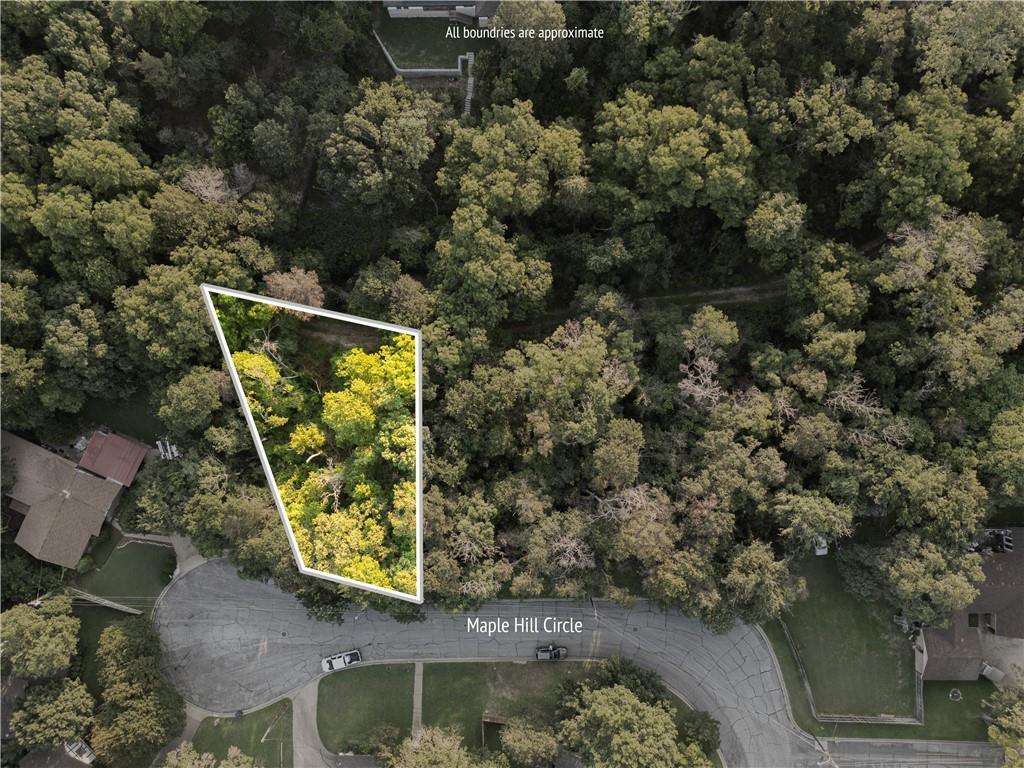 2906 Maple Hill Circle Property Photo