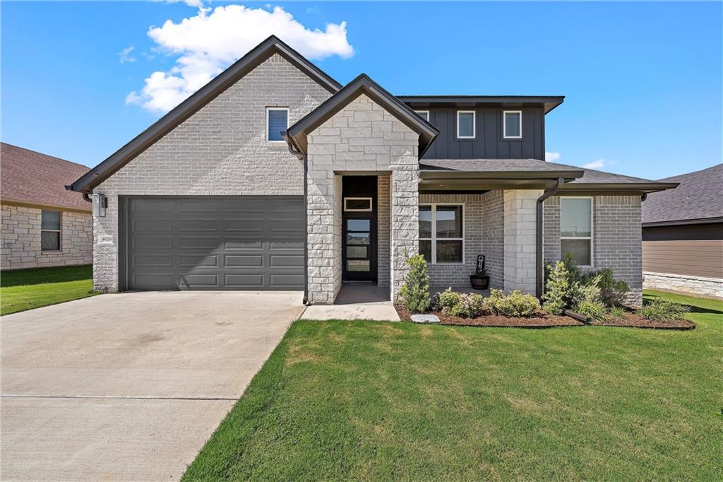 9929 Bridlewood Lane Property Photo