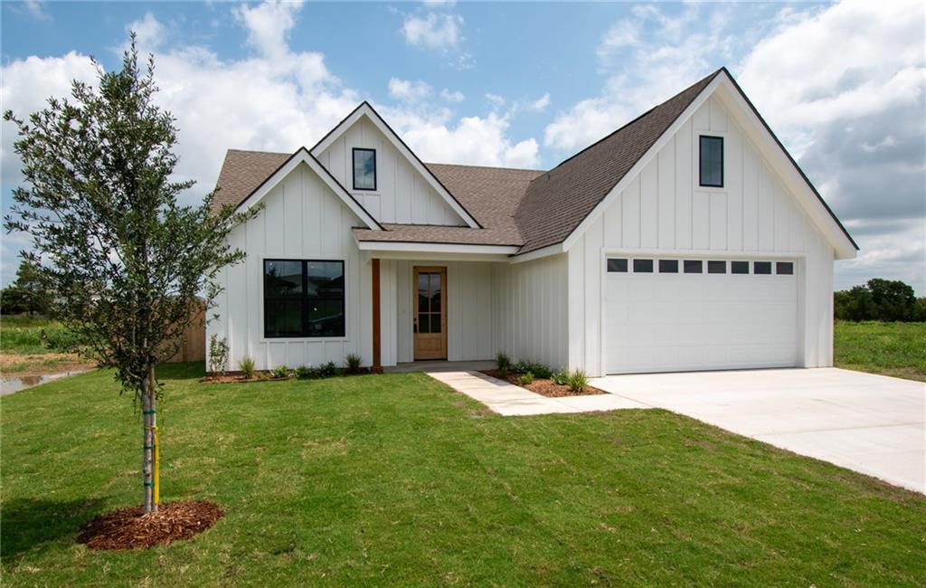 9917 Ridings Dr Property Photo