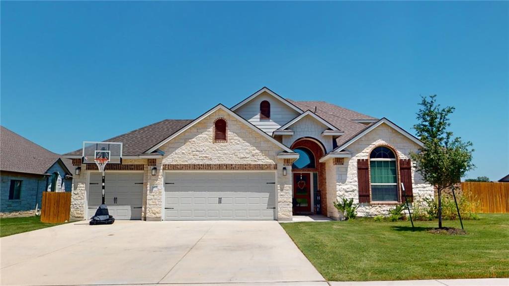 2400 Lavigne Court Property Photo