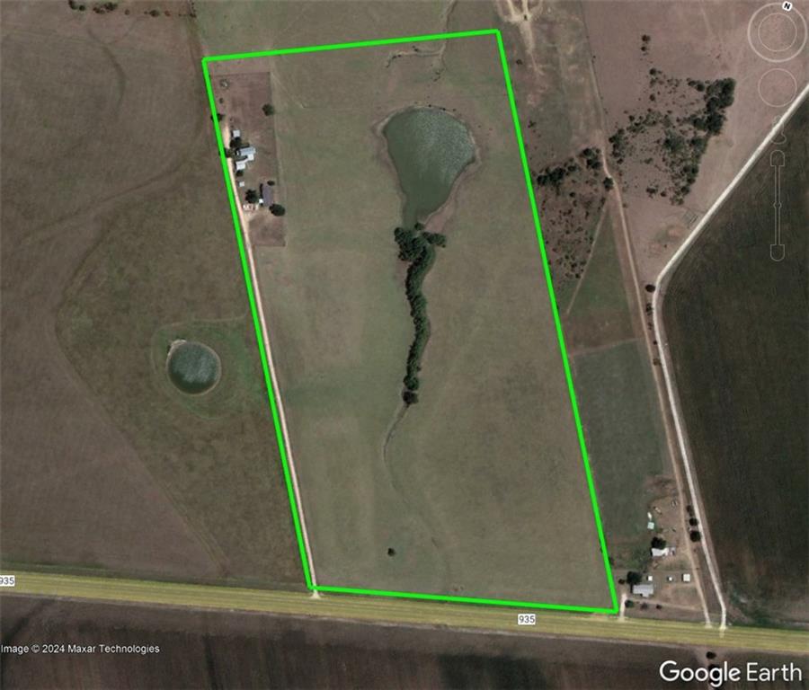501 Fm 935 Property Photo