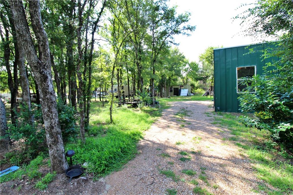 250 Lake Avenue Property Photo 4