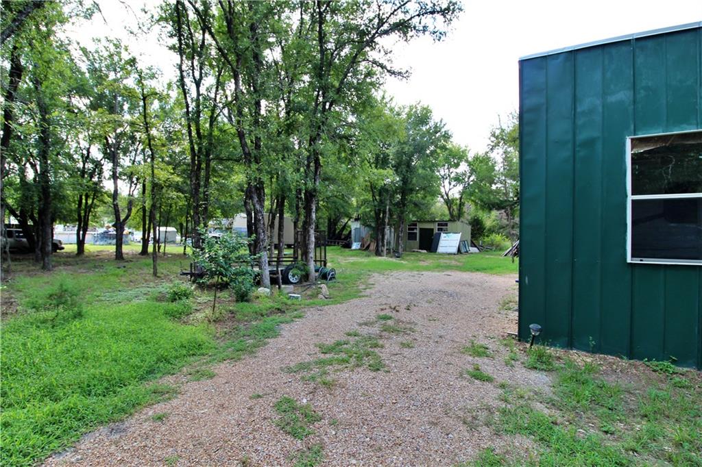 250 Lake Avenue Property Photo 5