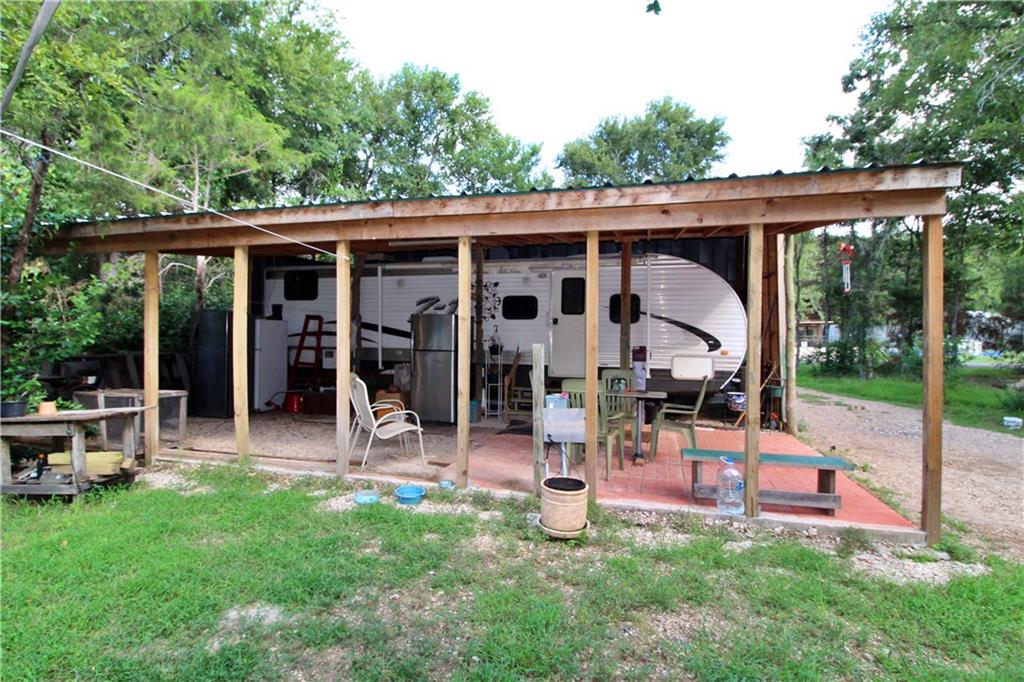 250 Lake Avenue Property Photo 6