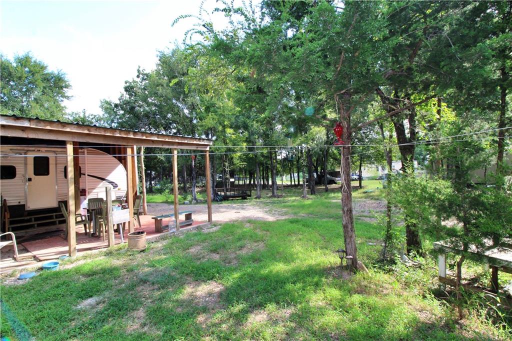 250 Lake Avenue Property Photo 7