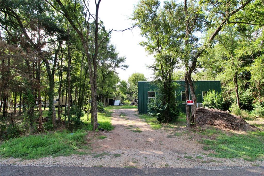 250 Lake Avenue Property Photo 9