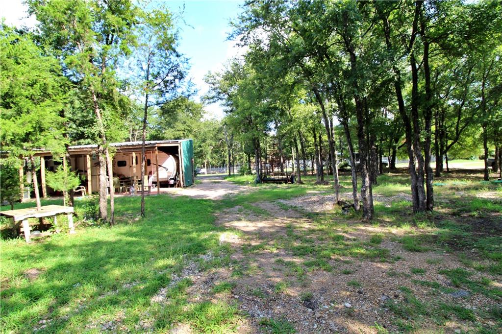 250 Lake Avenue Property Photo 11