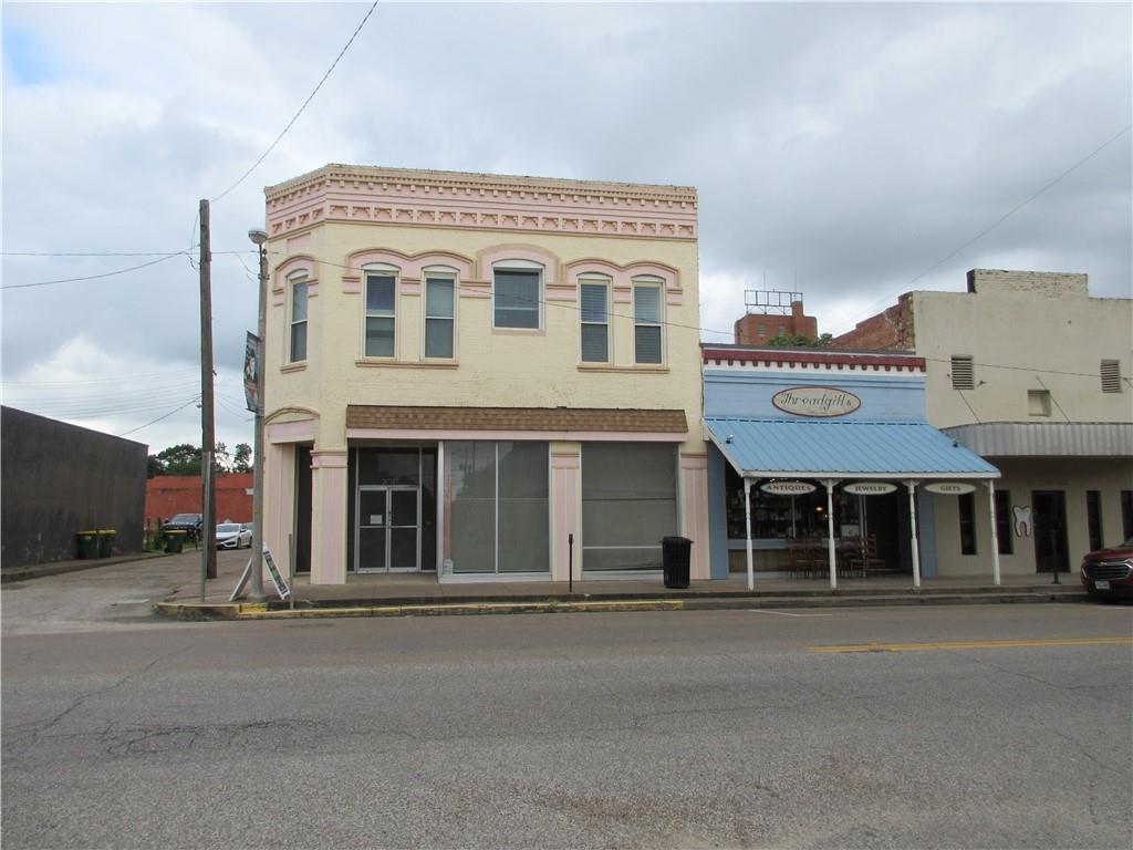 201 Live Oak Street Property Photo