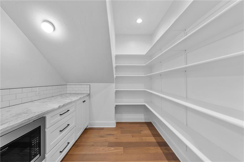 8300 Spicewood Springs Property Photo 22
