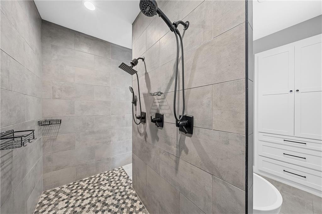 8300 Spicewood Springs Property Photo 37