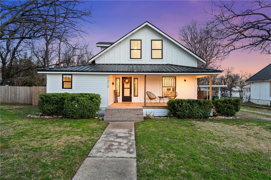 1310 E Texas Avenue Property Photo