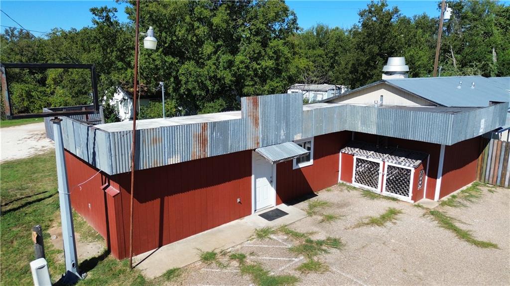 439 Fm 2604 Property Photo 1