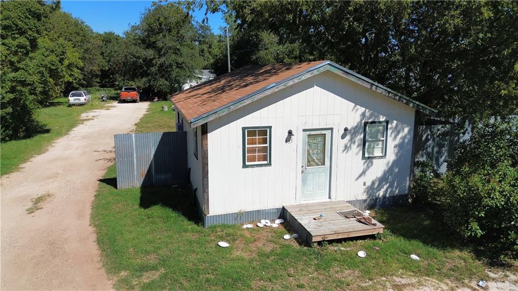 439 Fm 2604 Property Photo 13